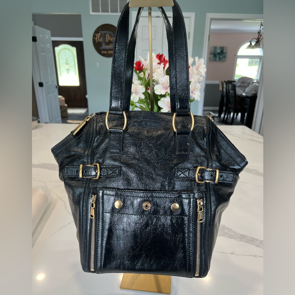 YSL Downtown Tote | Black Patent Leather + Gold Hardware | $2,690 Retail | Gorg🖤